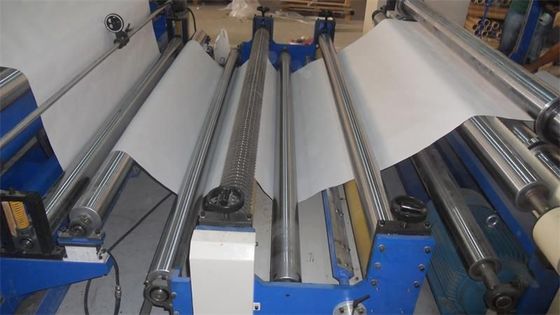 Máquina para perforar y cortar papel 0 - 140 m/min Velocidad 19 kW 380 V