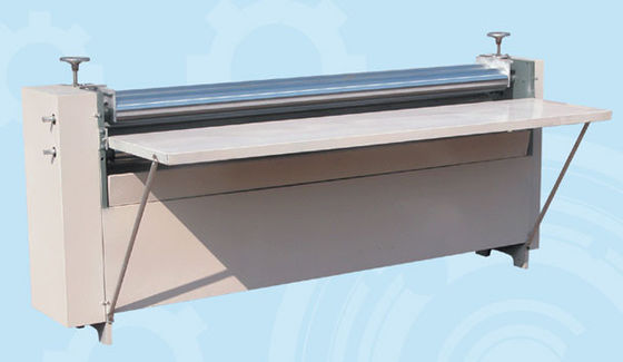 1.1KW máquina de corrugador de papel 60m/min máquina de pegado de pegamento con mesa de alimentación automática