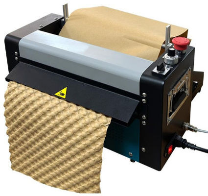 100V - 230V 120W Máquina para hacer envoltura de burbujas de papel 13m/min Velocidad